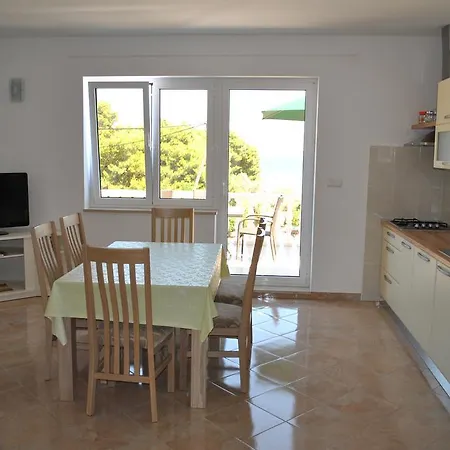 Apartment Dragica
