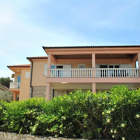 Apartment Dragica Ugljan