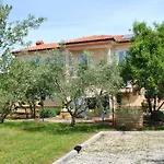 Dragica * Ugljan